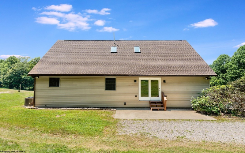 150 Wiseman Road, Morgantown, West Virginia 26501, 4 Bedrooms Bedrooms, 8 Rooms Rooms,3 BathroomsBathrooms,Single Family Detached,For Sale,Wiseman,10160655