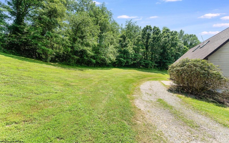 150 Wiseman Road, Morgantown, West Virginia 26501, 4 Bedrooms Bedrooms, 8 Rooms Rooms,3 BathroomsBathrooms,Single Family Detached,For Sale,Wiseman,10160655