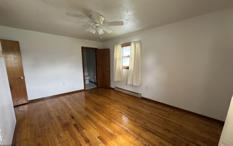 102 Randolph Street, Buckhannon, West Virginia 26201, 3 Bedrooms Bedrooms, 8 Rooms Rooms,1 BathroomBathrooms,Single Family Detached,For Sale,Randolph,10160692