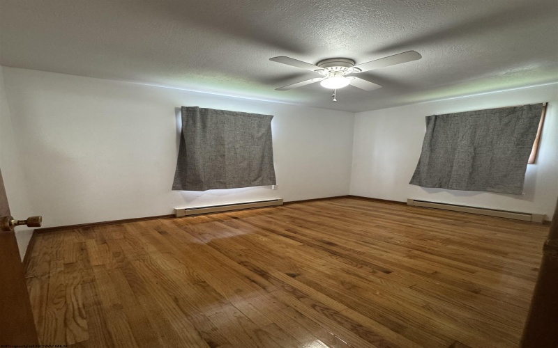 102 Randolph Street, Buckhannon, West Virginia 26201, 3 Bedrooms Bedrooms, 8 Rooms Rooms,1 BathroomBathrooms,Single Family Detached,For Sale,Randolph,10160692