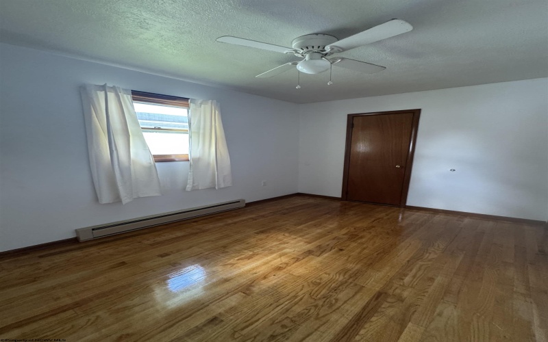102 Randolph Street, Buckhannon, West Virginia 26201, 3 Bedrooms Bedrooms, 8 Rooms Rooms,1 BathroomBathrooms,Single Family Detached,For Sale,Randolph,10160692