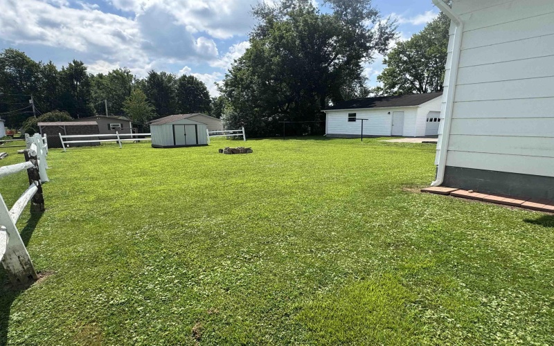 102 Randolph Street, Buckhannon, West Virginia 26201, 3 Bedrooms Bedrooms, 8 Rooms Rooms,1 BathroomBathrooms,Single Family Detached,For Sale,Randolph,10160692