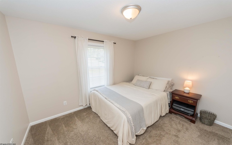 2312 Locust Drive, Fairmont, West Virginia 26554-0000, 3 Bedrooms Bedrooms, 7 Rooms Rooms,2 BathroomsBathrooms,Single Family Detached,For Sale,Locust,10160689