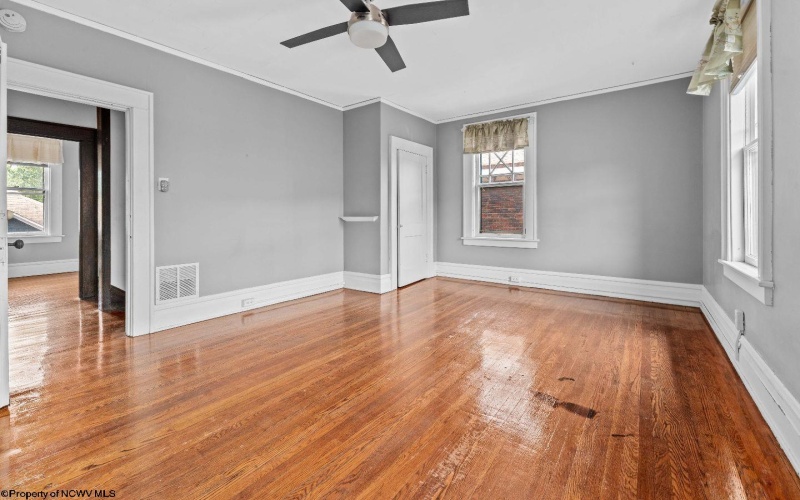227 Hagans Street, Morgantown, West Virginia 26501, 3 Bedrooms Bedrooms, 6 Rooms Rooms,1 BathroomBathrooms,Single Family Detached,For Sale,Hagans,10160673