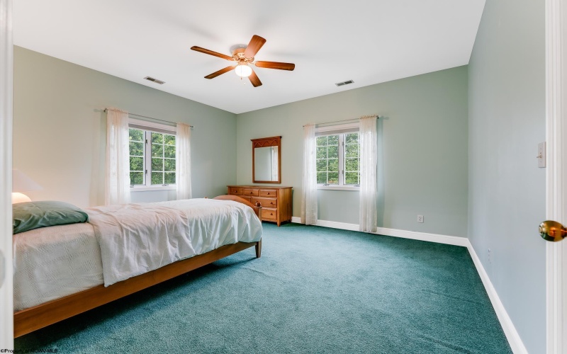 4212 Persimmon Woods Drive, Morgantown, West Virginia 26508, 5 Bedrooms Bedrooms, 12 Rooms Rooms,4 BathroomsBathrooms,Single Family Detached,For Sale,Persimmon Woods,10160672