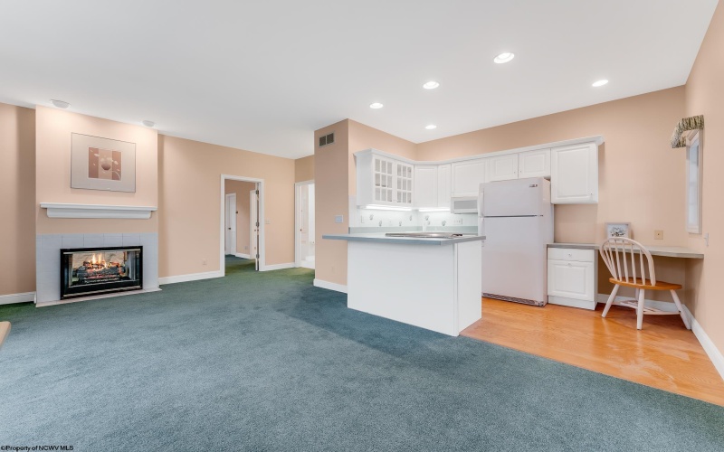 4212 Persimmon Woods Drive, Morgantown, West Virginia 26508, 5 Bedrooms Bedrooms, 12 Rooms Rooms,4 BathroomsBathrooms,Single Family Detached,For Sale,Persimmon Woods,10160672
