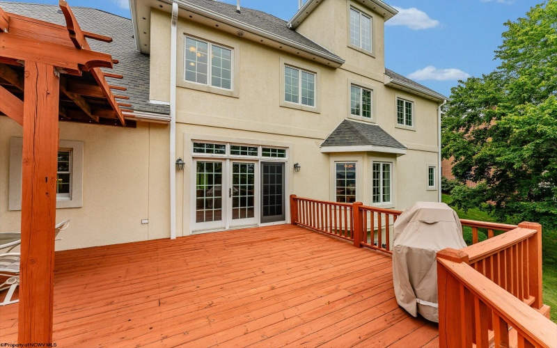 4212 Persimmon Woods Drive, Morgantown, West Virginia 26508, 5 Bedrooms Bedrooms, 12 Rooms Rooms,4 BathroomsBathrooms,Single Family Detached,For Sale,Persimmon Woods,10160672
