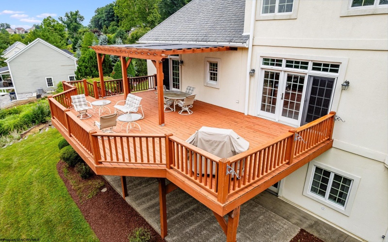 4212 Persimmon Woods Drive, Morgantown, West Virginia 26508, 5 Bedrooms Bedrooms, 12 Rooms Rooms,4 BathroomsBathrooms,Single Family Detached,For Sale,Persimmon Woods,10160672