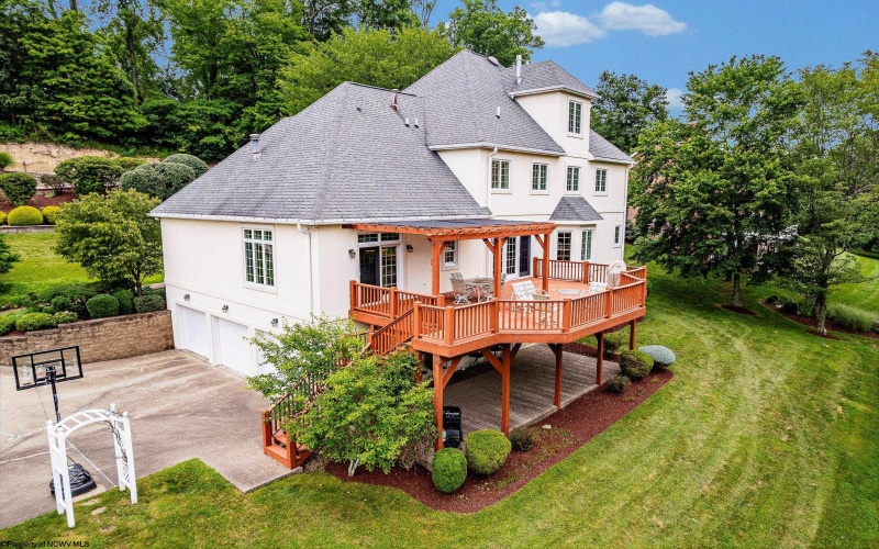 4212 Persimmon Woods Drive, Morgantown, West Virginia 26508, 5 Bedrooms Bedrooms, 12 Rooms Rooms,4 BathroomsBathrooms,Single Family Detached,For Sale,Persimmon Woods,10160672