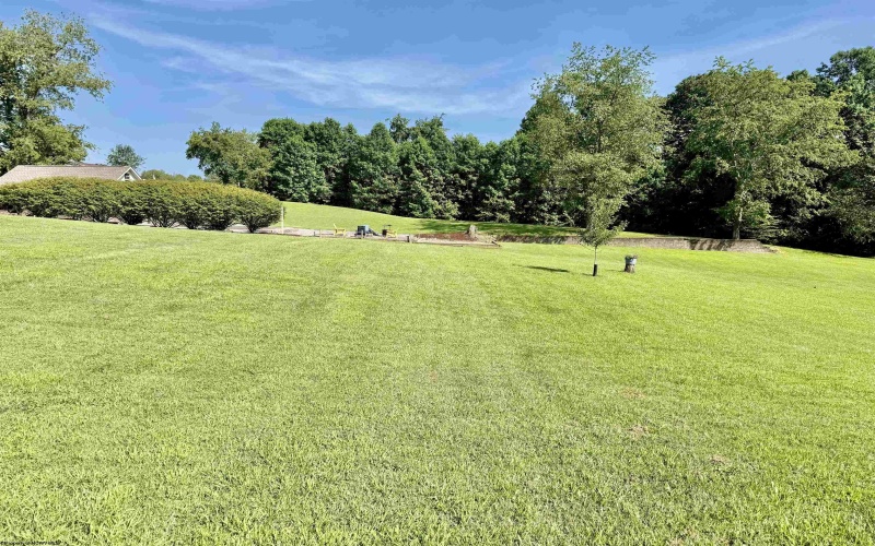 25 Lofty Lane, Montana Mines, West Virginia 26586, 4 Bedrooms Bedrooms, 9 Rooms Rooms,3 BathroomsBathrooms,Single Family Detached,For Sale,Lofty,10160669