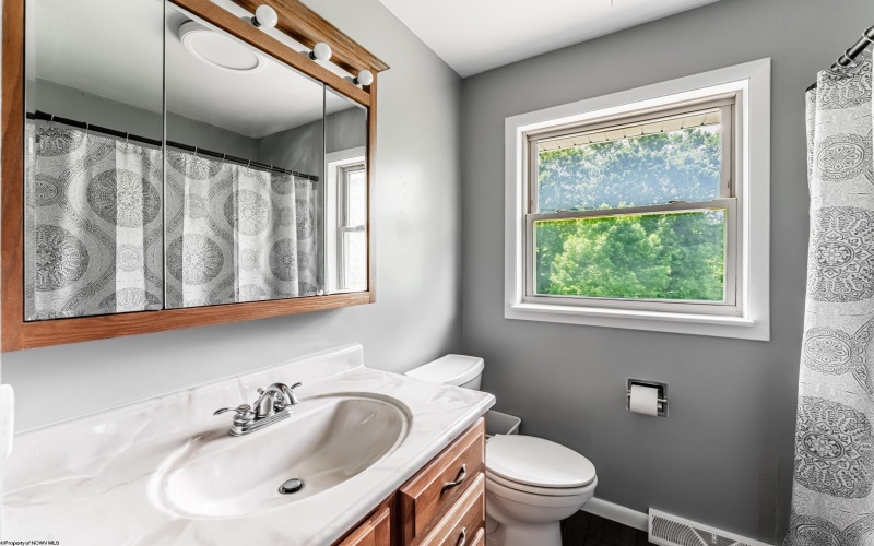 1248 Goshen Road, Morgantown, West Virginia 26508, 4 Bedrooms Bedrooms, 6 Rooms Rooms,2 BathroomsBathrooms,Single Family Detached,For Sale,Goshen,10160670