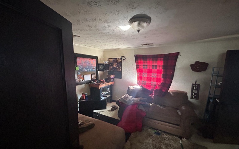 2308 9th Avenue, Huntington, West Virginia 25703, 2 Bedrooms Bedrooms, 5 Rooms Rooms,2 BathroomsBathrooms,Single Family Detached,For Sale,9th,10160675