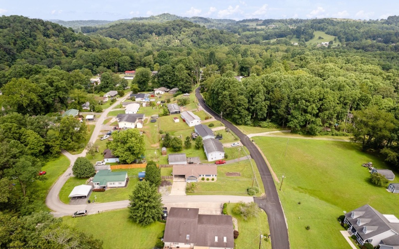 18 Ash Street, Lost Creek, West Virginia 26385, 4 Bedrooms Bedrooms, 6 Rooms Rooms,1 BathroomBathrooms,Single Family Detached,For Sale,Ash,10160676
