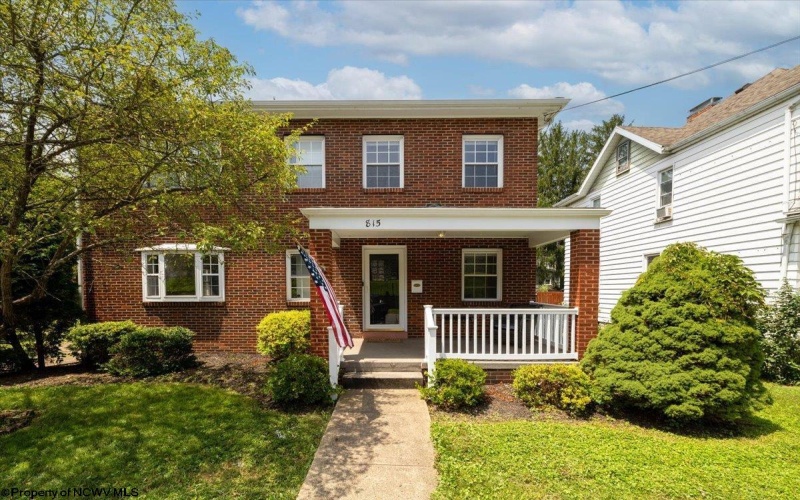 815 Walnut Avenue, Fairmont, West Virginia 26554, 4 Bedrooms Bedrooms, 9 Rooms Rooms,2 BathroomsBathrooms,Single Family Detached,For Sale,Walnut,10160677