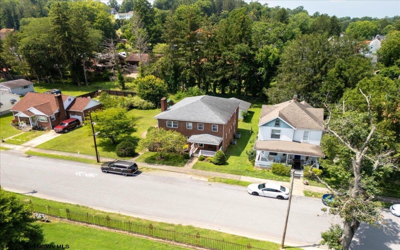 815 Walnut Avenue, Fairmont, West Virginia 26554, 4 Bedrooms Bedrooms, 9 Rooms Rooms,2 BathroomsBathrooms,Single Family Detached,For Sale,Walnut,10160677