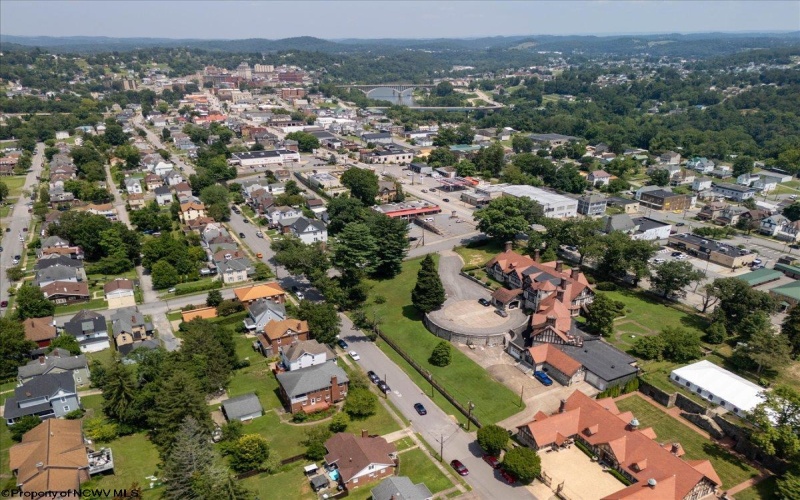 815 Walnut Avenue, Fairmont, West Virginia 26554, 4 Bedrooms Bedrooms, 9 Rooms Rooms,2 BathroomsBathrooms,Single Family Detached,For Sale,Walnut,10160677