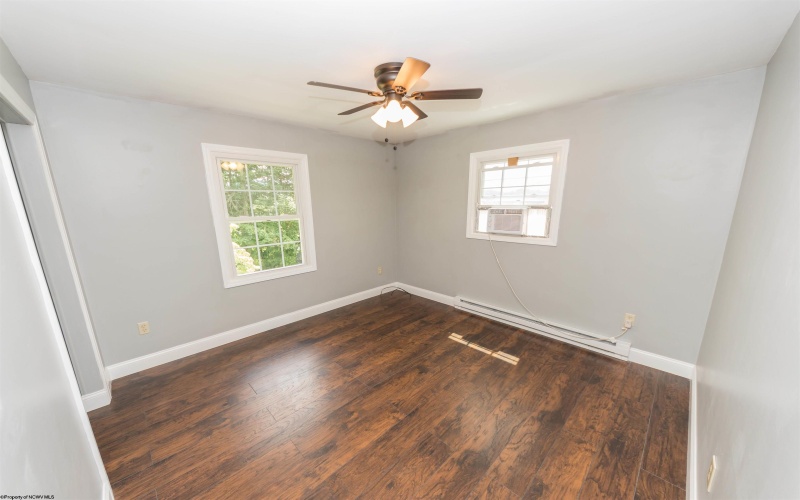 2105 Manuel Drive, Fairmont, West Virginia 26554-000, 3 Bedrooms Bedrooms, 5 Rooms Rooms,1 BathroomBathrooms,Single Family Detached,For Sale,Manuel,10160683