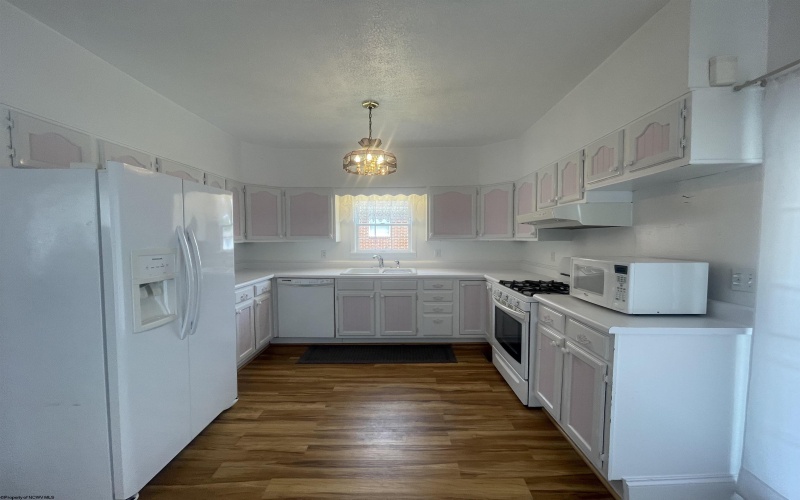 146 Barbour Street, Buckhannon, West Virginia 26201-2350, 3 Bedrooms Bedrooms, 7 Rooms Rooms,2 BathroomsBathrooms,Single Family Detached,For Sale,Barbour,10160694