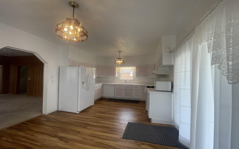 146 Barbour Street, Buckhannon, West Virginia 26201-2350, 3 Bedrooms Bedrooms, 7 Rooms Rooms,2 BathroomsBathrooms,Single Family Detached,For Sale,Barbour,10160694
