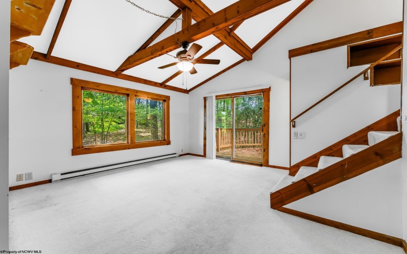 265 Paradise Circle, Morgantown, West Virginia 26508, 4 Bedrooms Bedrooms, 9 Rooms Rooms,2 BathroomsBathrooms,Single Family Detached,For Sale,Paradise,10160698