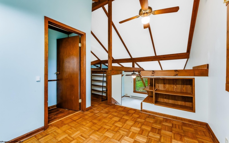 265 Paradise Circle, Morgantown, West Virginia 26508, 4 Bedrooms Bedrooms, 9 Rooms Rooms,2 BathroomsBathrooms,Single Family Detached,For Sale,Paradise,10160698