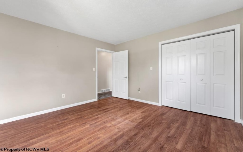 1028 Greystone Circle, Morgantown, West Virginia 26508, 2 Bedrooms Bedrooms, 5 Rooms Rooms,1 BathroomBathrooms,Single Family Attached,For Sale,Greystone,10160695