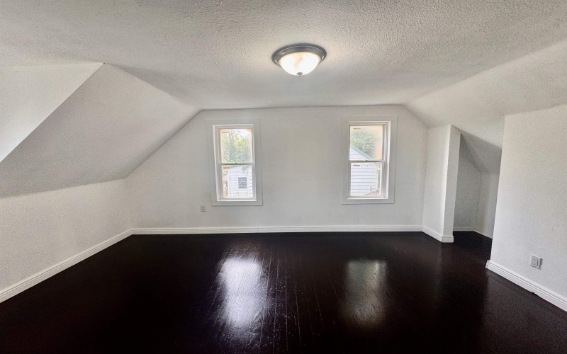 20 Hillside Drive, Fairmont, West Virginia 26554, 3 Bedrooms Bedrooms, 6 Rooms Rooms,2 BathroomsBathrooms,Single Family Detached,For Sale,Hillside,10160697
