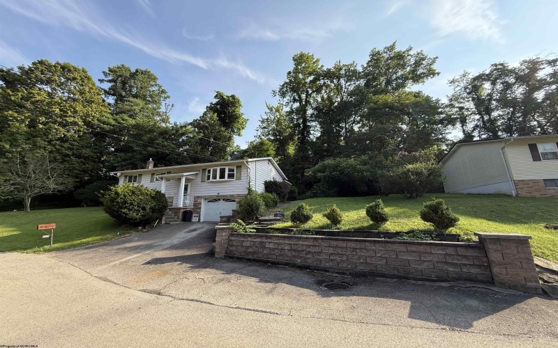 106 Elizabeth Circle, Kingwood, West Virginia 26537, 3 Bedrooms Bedrooms, 6 Rooms Rooms,1 BathroomBathrooms,Single Family Detached,For Sale,Elizabeth,10160700