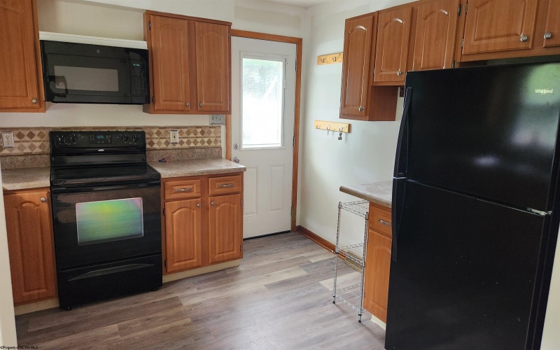 2589 Fairmont Road, Morgantown, West Virginia 26501, 3 Bedrooms Bedrooms, 8 Rooms Rooms,1 BathroomBathrooms,Single Family Detached,For Sale,Fairmont,10160699