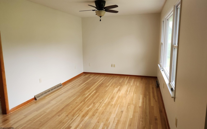 2589 Fairmont Road, Morgantown, West Virginia 26501, 3 Bedrooms Bedrooms, 8 Rooms Rooms,1 BathroomBathrooms,Single Family Detached,For Sale,Fairmont,10160699
