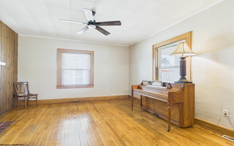 13 Green Street, Buckhannon, West Virginia 26201, 4 Bedrooms Bedrooms, 8 Rooms Rooms,2 BathroomsBathrooms,Single Family Detached,For Sale,Green,10160701