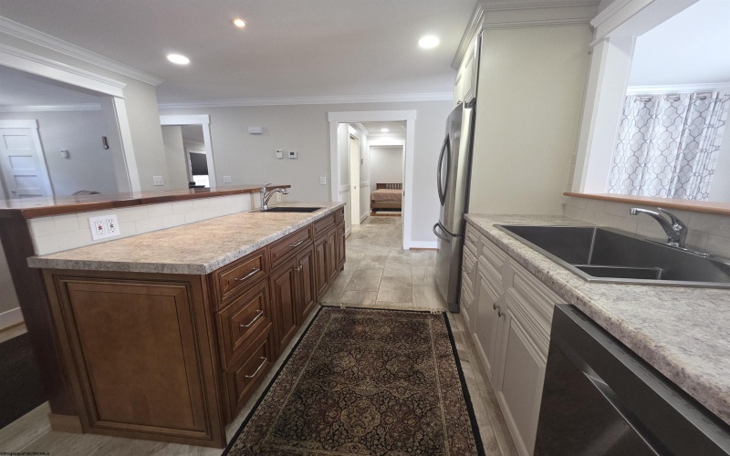 102 Seemont Drive, Kingwood, West Virginia 26537, 2 Bedrooms Bedrooms, 6 Rooms Rooms,1 BathroomBathrooms,Single Family Detached,For Sale,Seemont,10160722