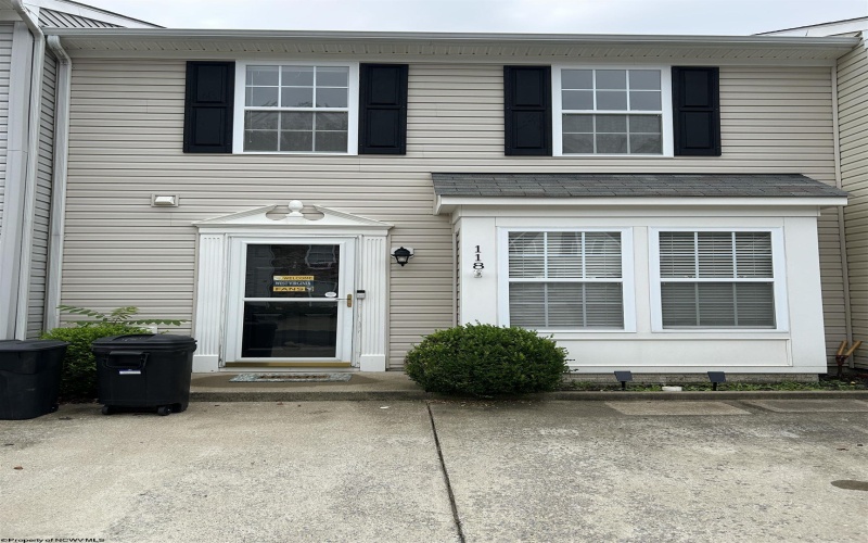 118 Park Place Drive, Morgantown, West Virginia 26508, 2 Bedrooms Bedrooms, 5 Rooms Rooms,2 BathroomsBathrooms,Single Family Attached,For Sale,Park Place,10160711