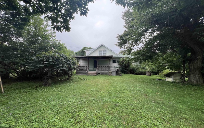 119 Heavner Avenue, Elkins, West Virginia 26241, 4 Bedrooms Bedrooms, 10 Rooms Rooms,1 BathroomBathrooms,Single Family Detached,For Sale,Heavner,10160709