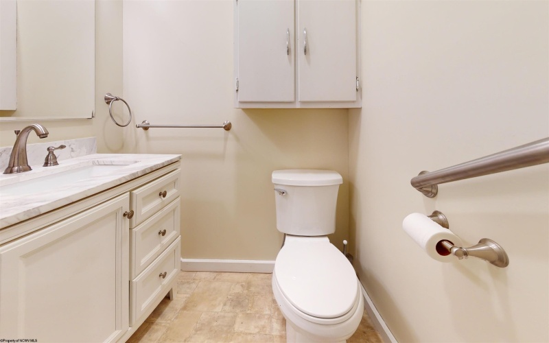 302 Adams Street, Mannington, West Virginia 26582, 2 Bedrooms Bedrooms, 5 Rooms Rooms,1 BathroomBathrooms,Single Family Detached,For Sale,Adams,10160704