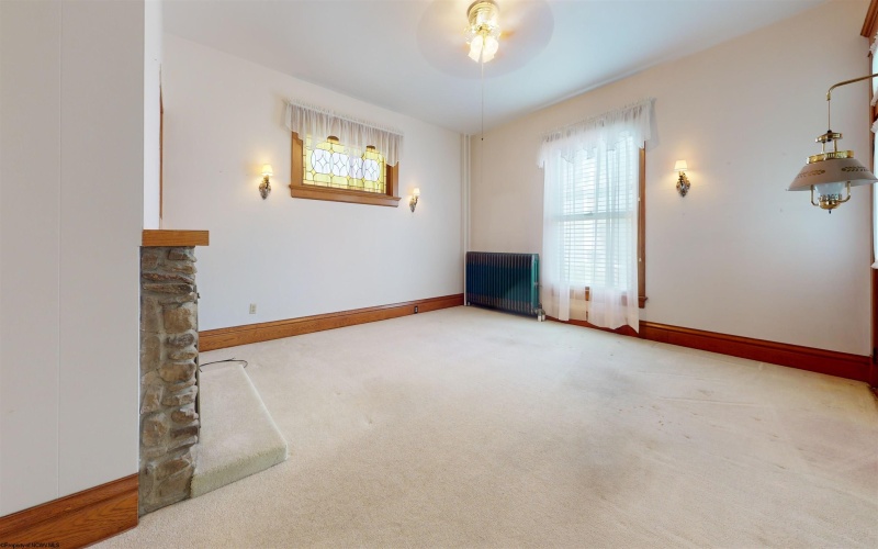 300 Adams Street, Mannington, West Virginia 26582, 4 Bedrooms Bedrooms, 8 Rooms Rooms,2 BathroomsBathrooms,Single Family Detached,For Sale,Adams,10160703