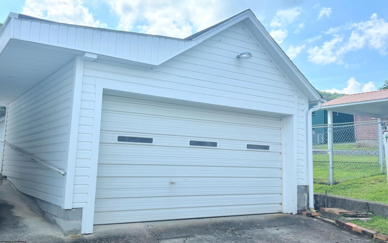 300 Adams Street, Mannington, West Virginia 26582, 4 Bedrooms Bedrooms, 8 Rooms Rooms,2 BathroomsBathrooms,Single Family Detached,For Sale,Adams,10160703
