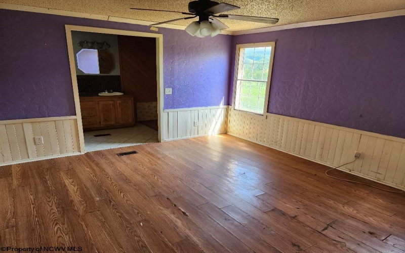 801 Stringtown Road, Belington, West Virginia 26250-9999, 3 Bedrooms Bedrooms, 6 Rooms Rooms,2 BathroomsBathrooms,Single Family Detached,For Sale,Stringtown,10160741