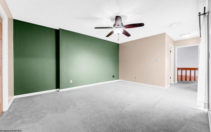 405 Lakeview Estates, Morgantown, West Virginia 26508, 2 Bedrooms Bedrooms, 7 Rooms Rooms,3 BathroomsBathrooms,Single Family Attached,For Sale,Lakeview,10160727