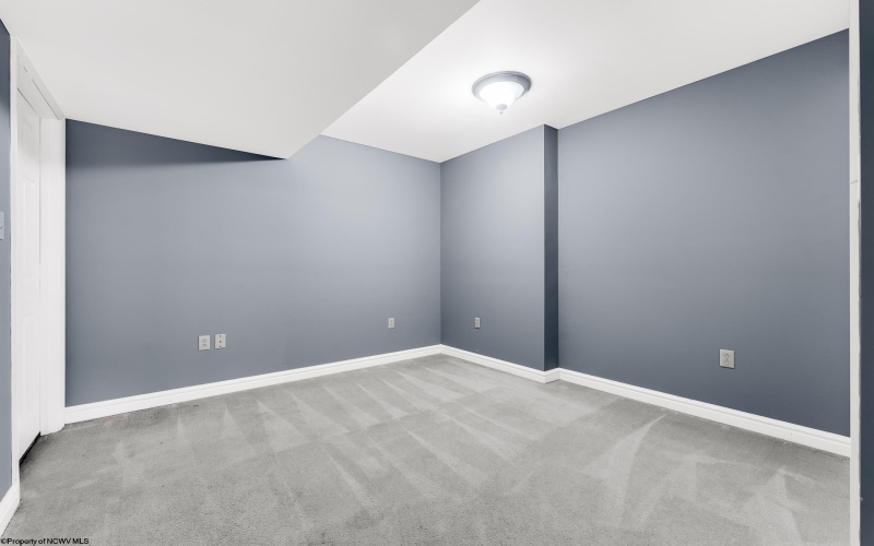 405 Lakeview Estates, Morgantown, West Virginia 26508, 2 Bedrooms Bedrooms, 7 Rooms Rooms,3 BathroomsBathrooms,Single Family Attached,For Sale,Lakeview,10160727