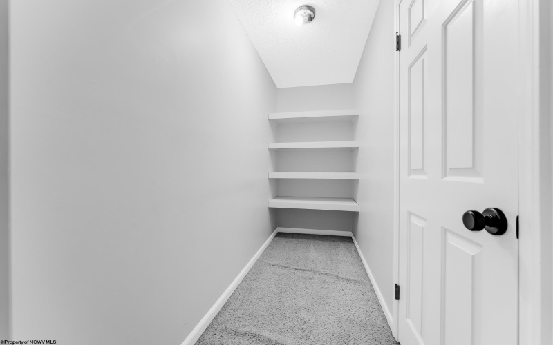 405 Lakeview Estates, Morgantown, West Virginia 26508, 2 Bedrooms Bedrooms, 7 Rooms Rooms,3 BathroomsBathrooms,Single Family Attached,For Sale,Lakeview,10160727