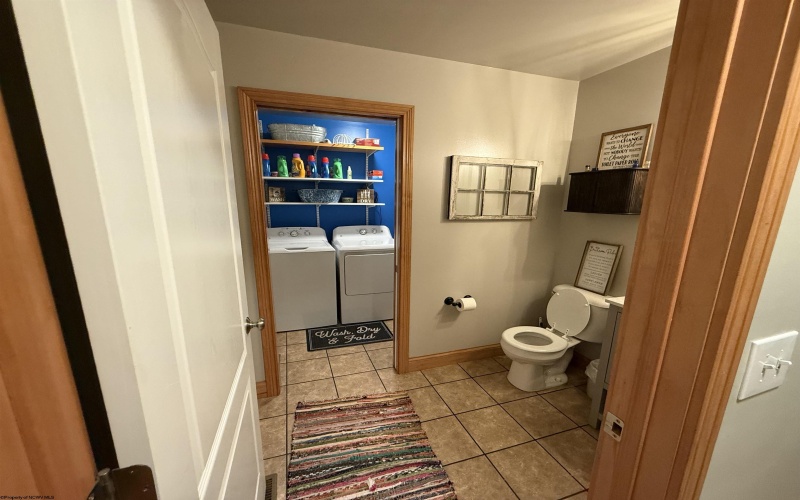 92 Tymber Creek Drive, Clarksburg, West Virginia 26301, 3 Bedrooms Bedrooms, 9 Rooms Rooms,2 BathroomsBathrooms,Single Family Detached,For Sale,Tymber Creek,10160740