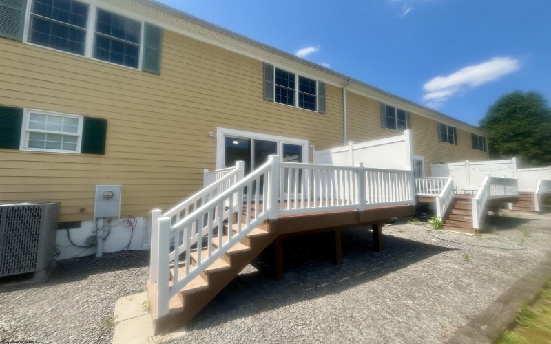 105 Mimosa Lane, Morgantown, West Virginia 26508, 3 Bedrooms Bedrooms, 5 Rooms Rooms,4 BathroomsBathrooms,Residential Rentals,For Rent,Mimosa,10160737