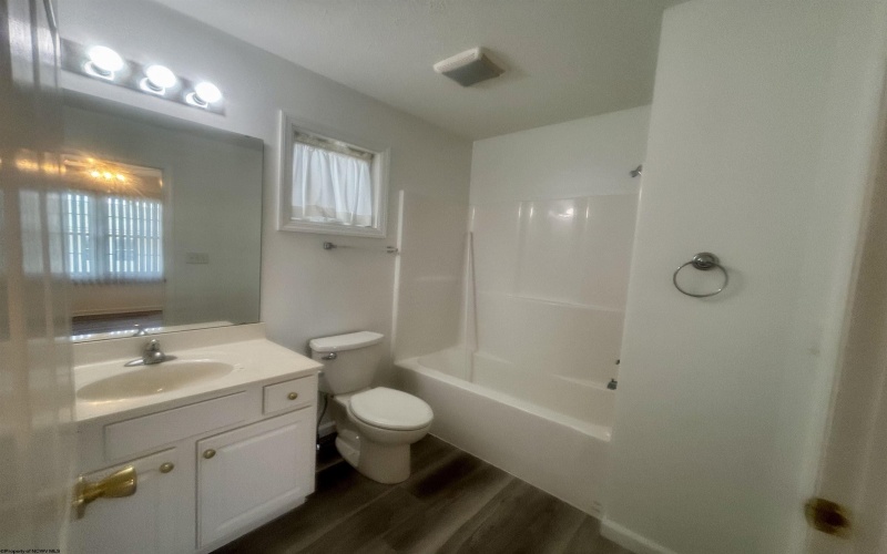 105 Mimosa Lane, Morgantown, West Virginia 26508, 3 Bedrooms Bedrooms, 5 Rooms Rooms,4 BathroomsBathrooms,Residential Rentals,For Rent,Mimosa,10160737