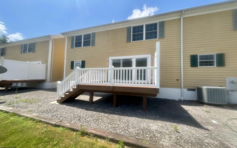 105 Mimosa Lane, Morgantown, West Virginia 26508, 3 Bedrooms Bedrooms, 5 Rooms Rooms,4 BathroomsBathrooms,Residential Rentals,For Rent,Mimosa,10160737