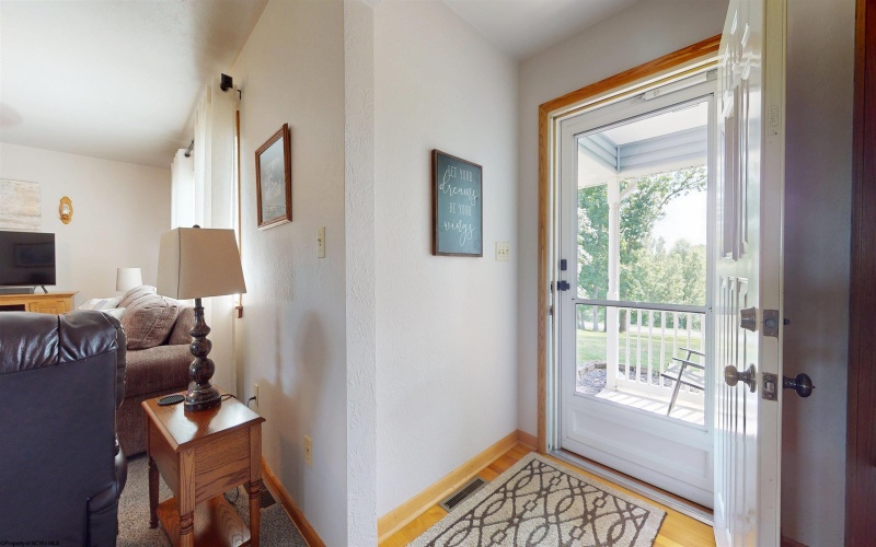 18 Nixon School Road, Fairmont, West Virginia 26554, 4 Bedrooms Bedrooms, 8 Rooms Rooms,1 BathroomBathrooms,Single Family Detached,For Sale,Nixon School,10160739