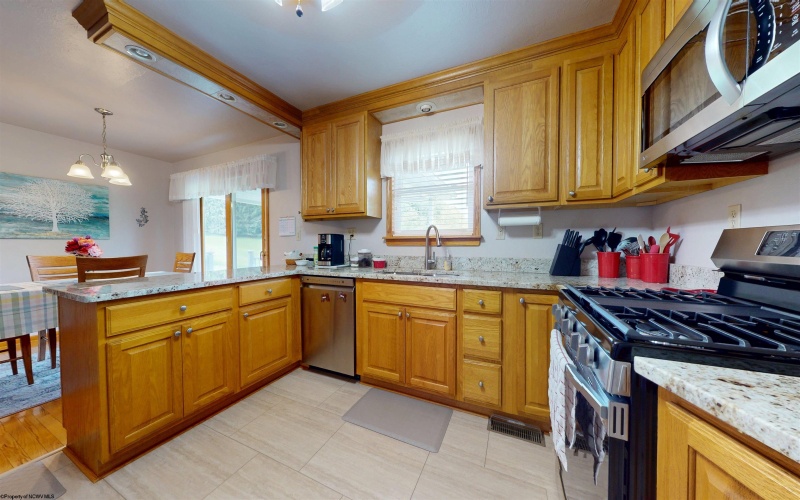 18 Nixon School Road, Fairmont, West Virginia 26554, 4 Bedrooms Bedrooms, 8 Rooms Rooms,1 BathroomBathrooms,Single Family Detached,For Sale,Nixon School,10160739