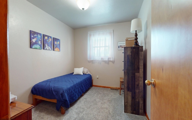 18 Nixon School Road, Fairmont, West Virginia 26554, 4 Bedrooms Bedrooms, 8 Rooms Rooms,1 BathroomBathrooms,Single Family Detached,For Sale,Nixon School,10160739