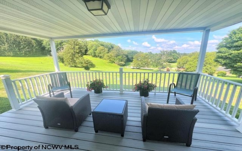 18 Nixon School Road, Fairmont, West Virginia 26554, 4 Bedrooms Bedrooms, 8 Rooms Rooms,1 BathroomBathrooms,Single Family Detached,For Sale,Nixon School,10160739