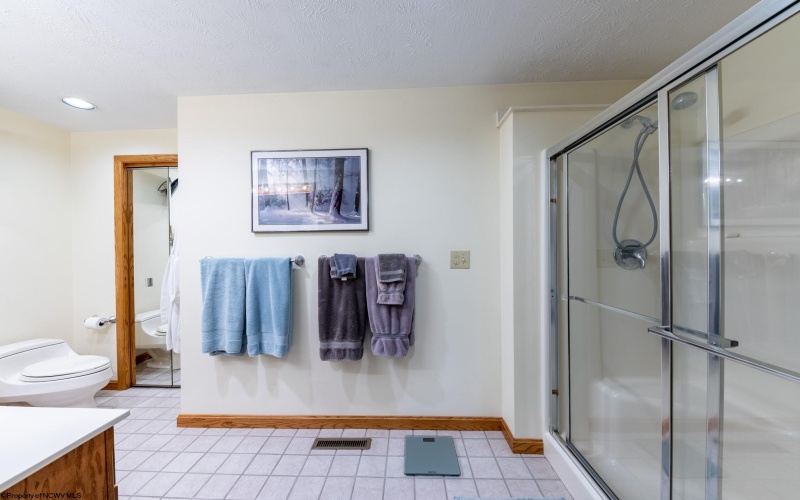 102 Country Club Court, Kingwood, West Virginia 26537, 3 Bedrooms Bedrooms, 10 Rooms Rooms,3 BathroomsBathrooms,Single Family Detached,For Sale,Country Club,10160734